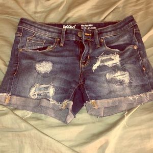 Ripped denim shorts